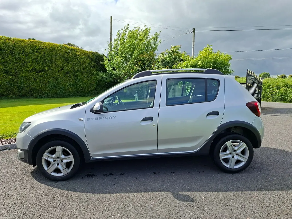 €3,950...DACIA SANDERO STEPWAY 1.5 DCI - Image 2