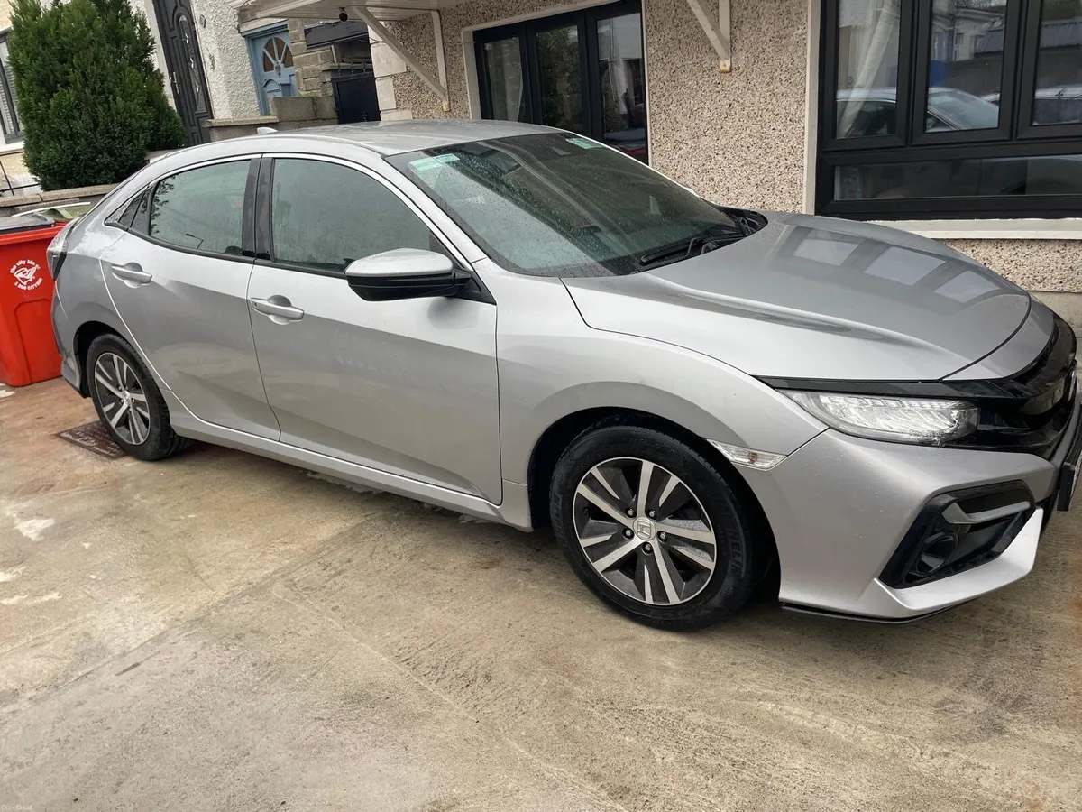 Honda Civic 1.0L Vtec turbo - Image 1