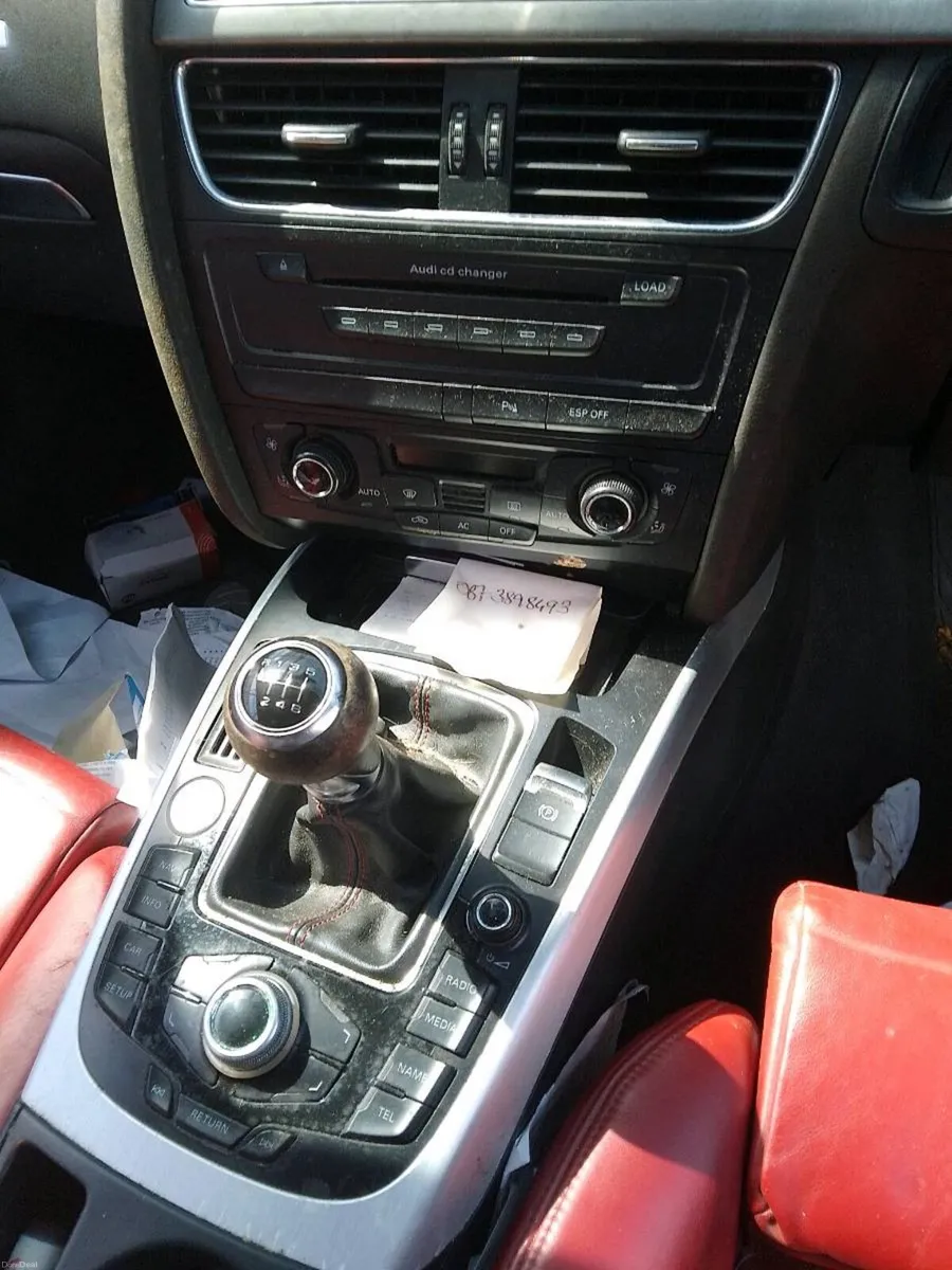 Audi s5, 4.2litre, auction,manual. - Image 2
