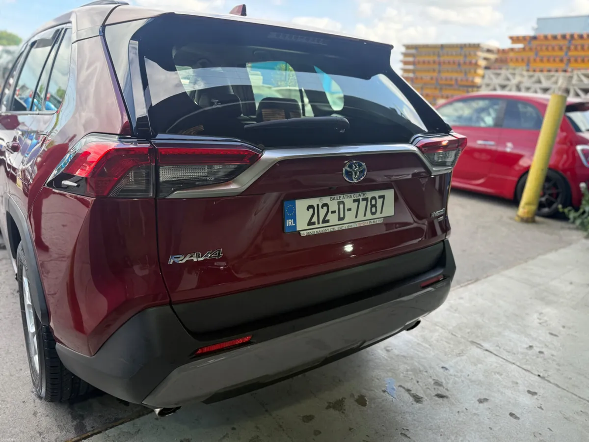 2021 Toyota RAV4 Hybrid Automatic - Image 4