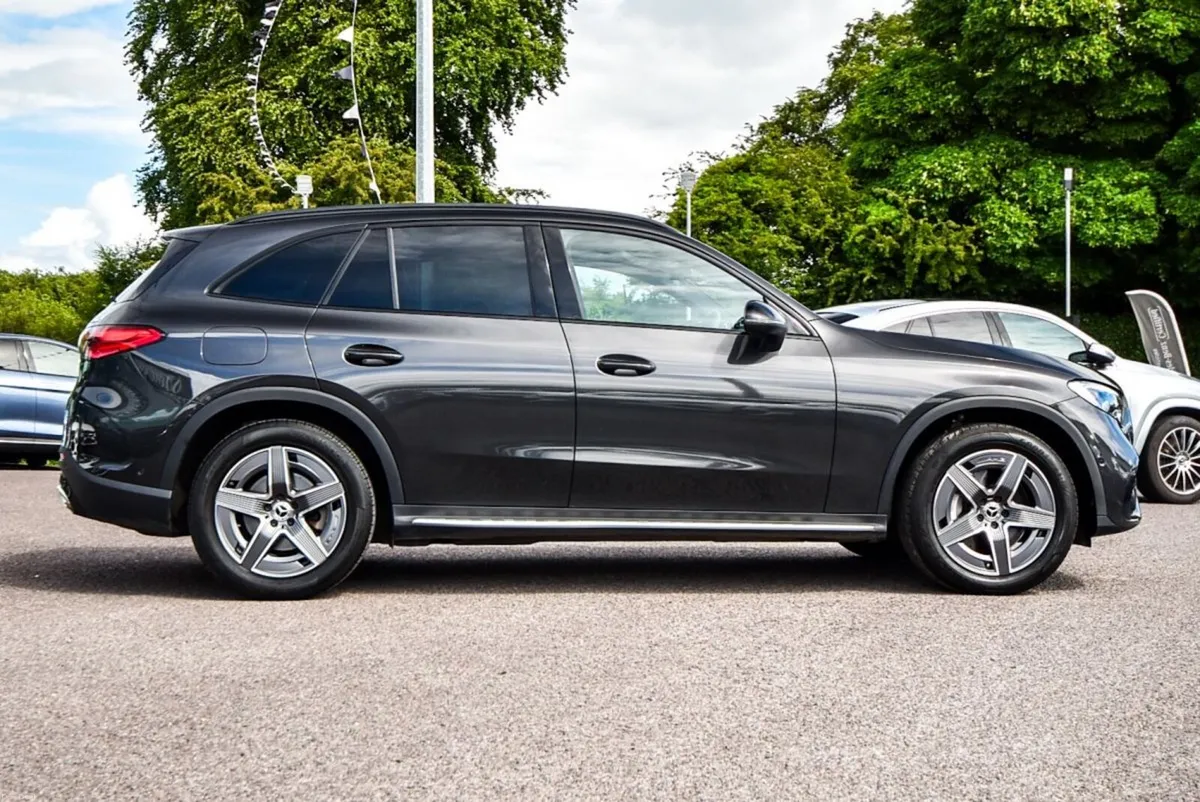 Mercedes-Benz GLC 220d AMG 4Matic Night Pack Auto - Image 3