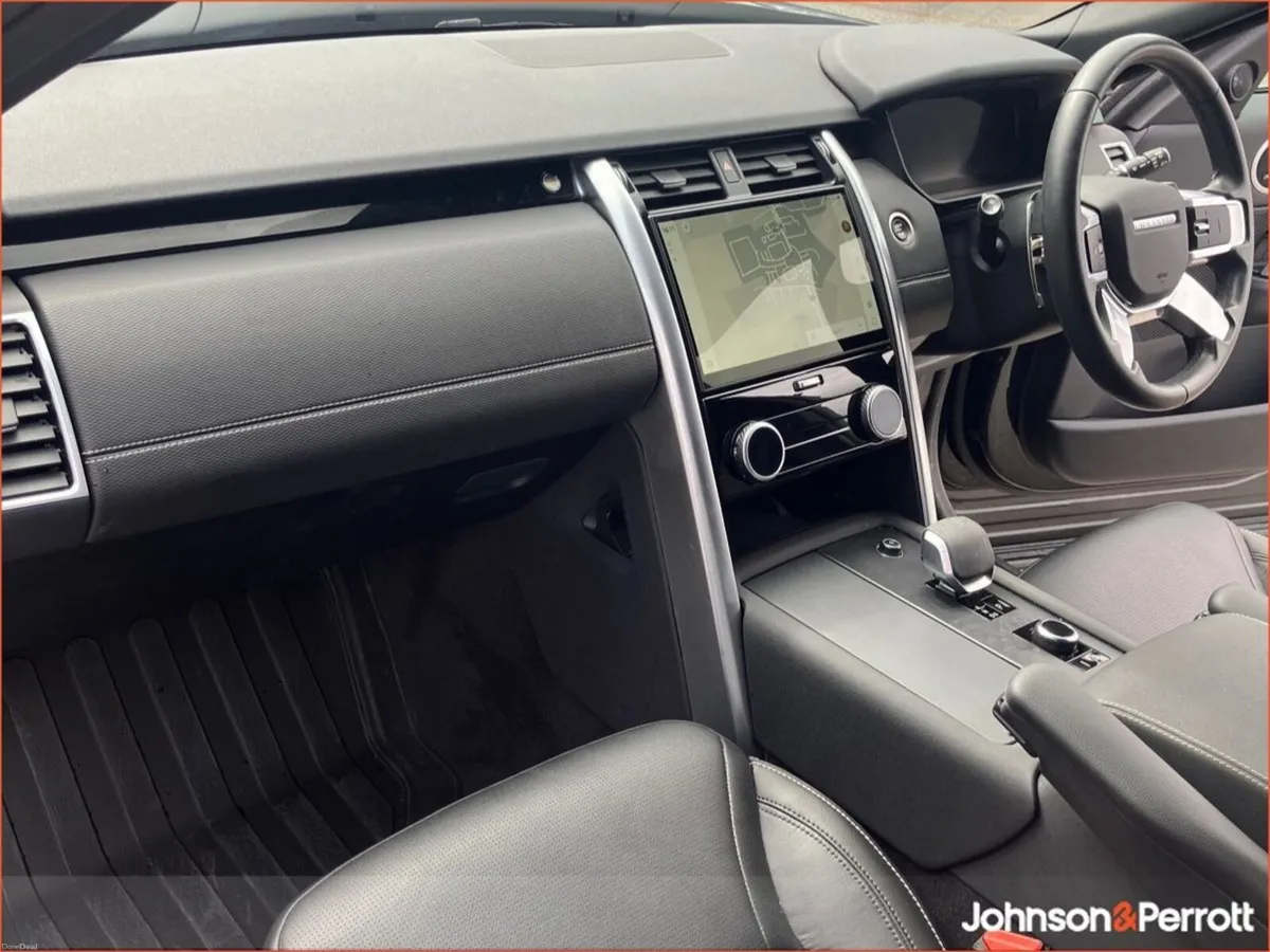 Land Rover Discovery DISCOVERY 3.0 D350 SE COMMERC - Image 4