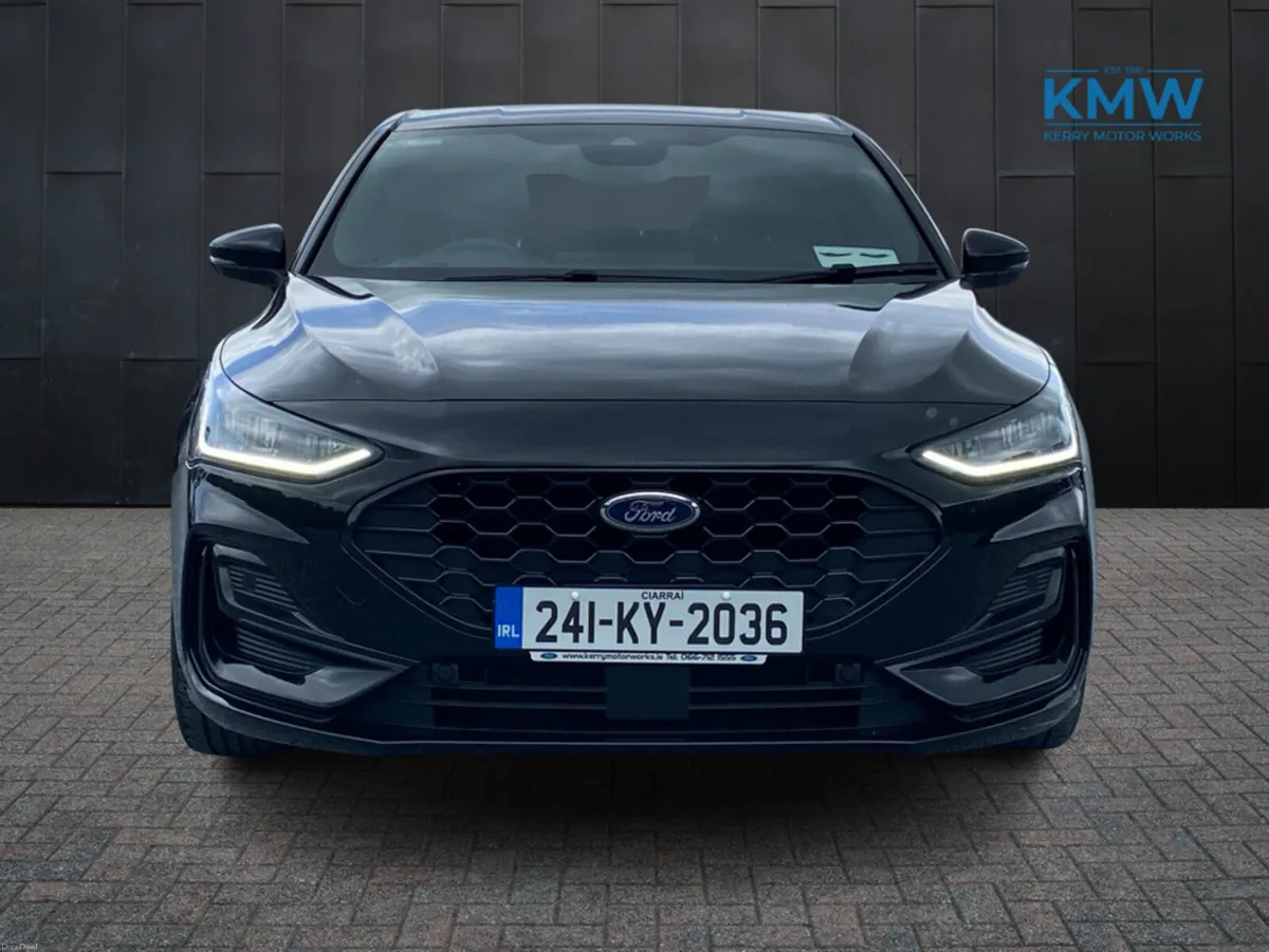 Ford Focus ST-LINE 1.5L ECOBLUE 115 - Image 3