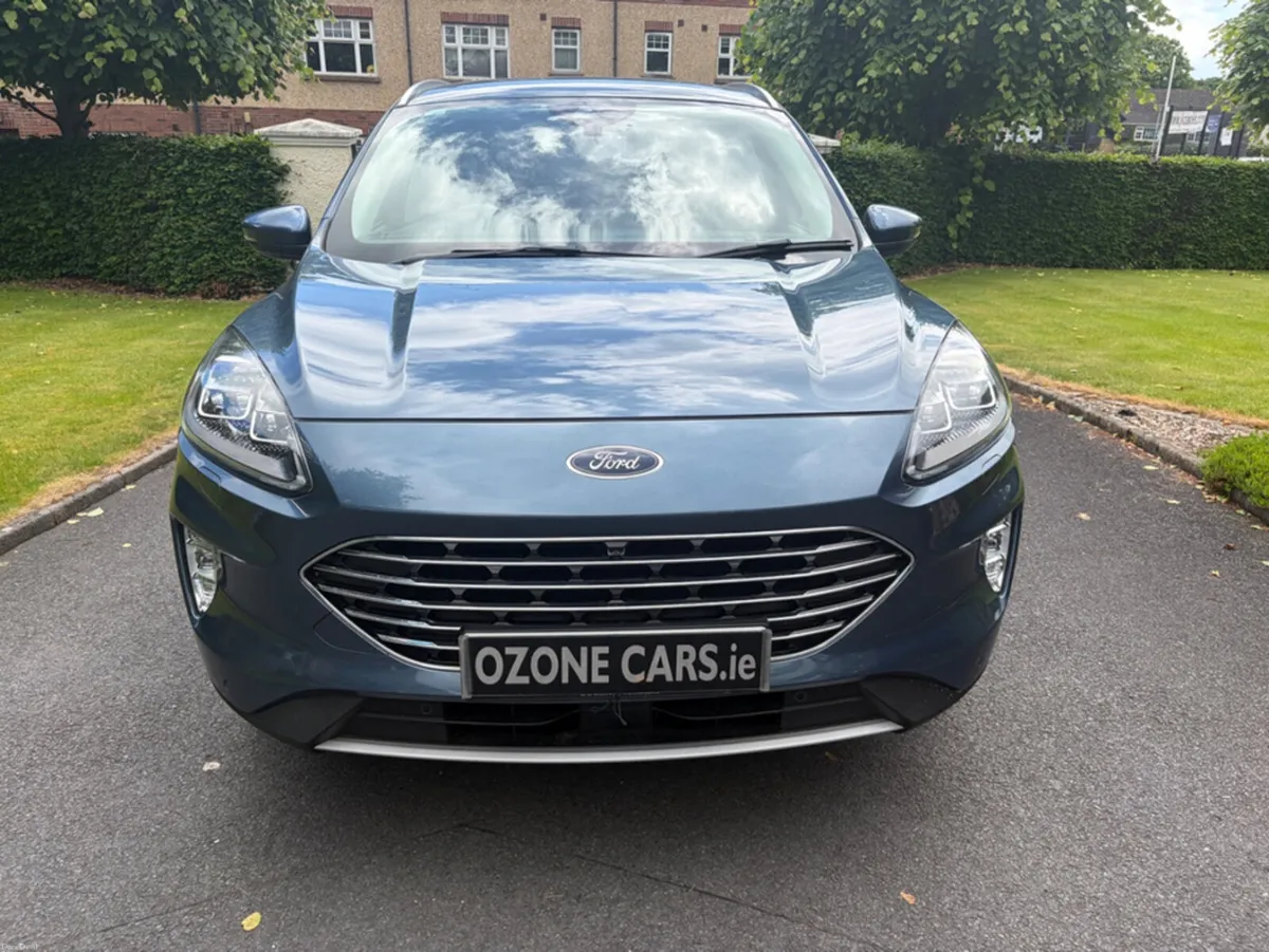 Ford Kuga TITANIUM ECOBLUE - Image 4