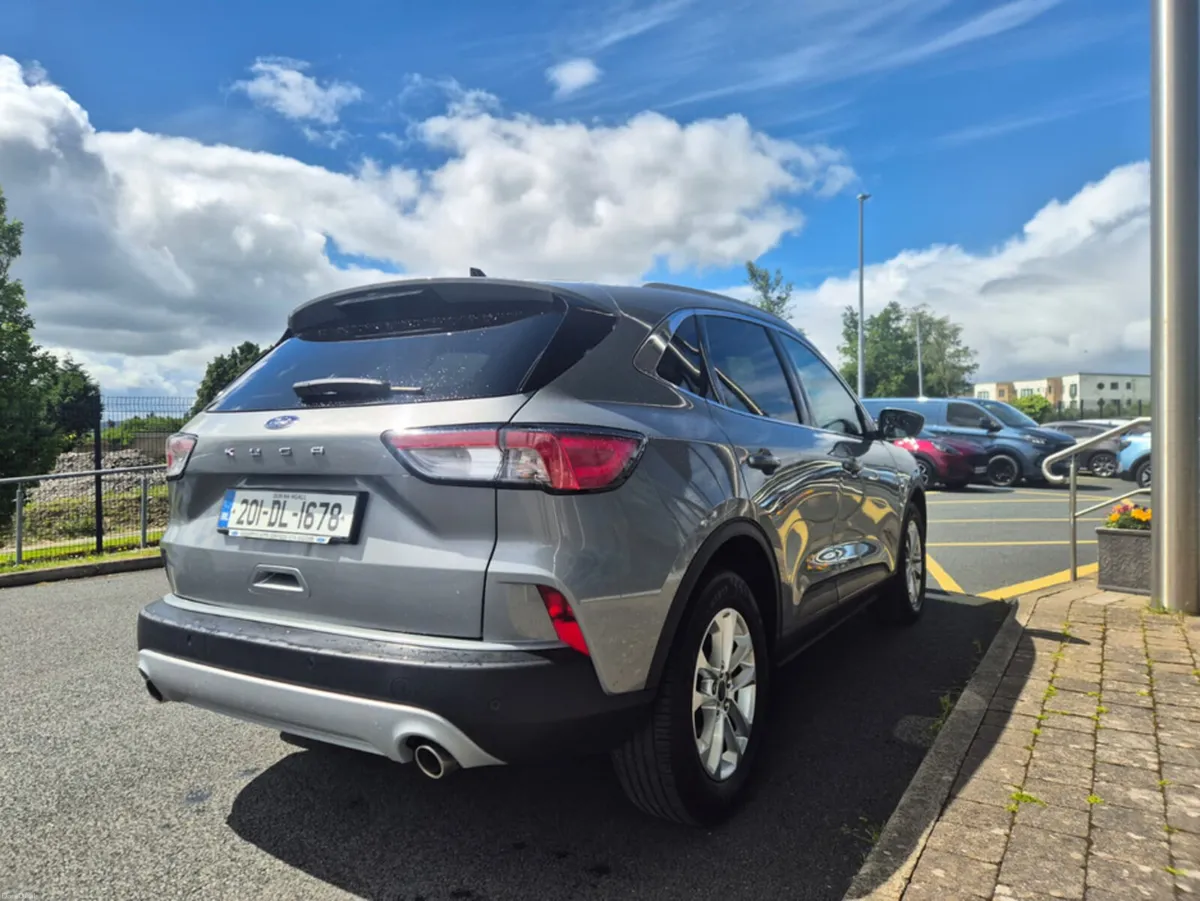 Ford Kuga TITANIUM 5DR 1.5TD 120PS - Image 5