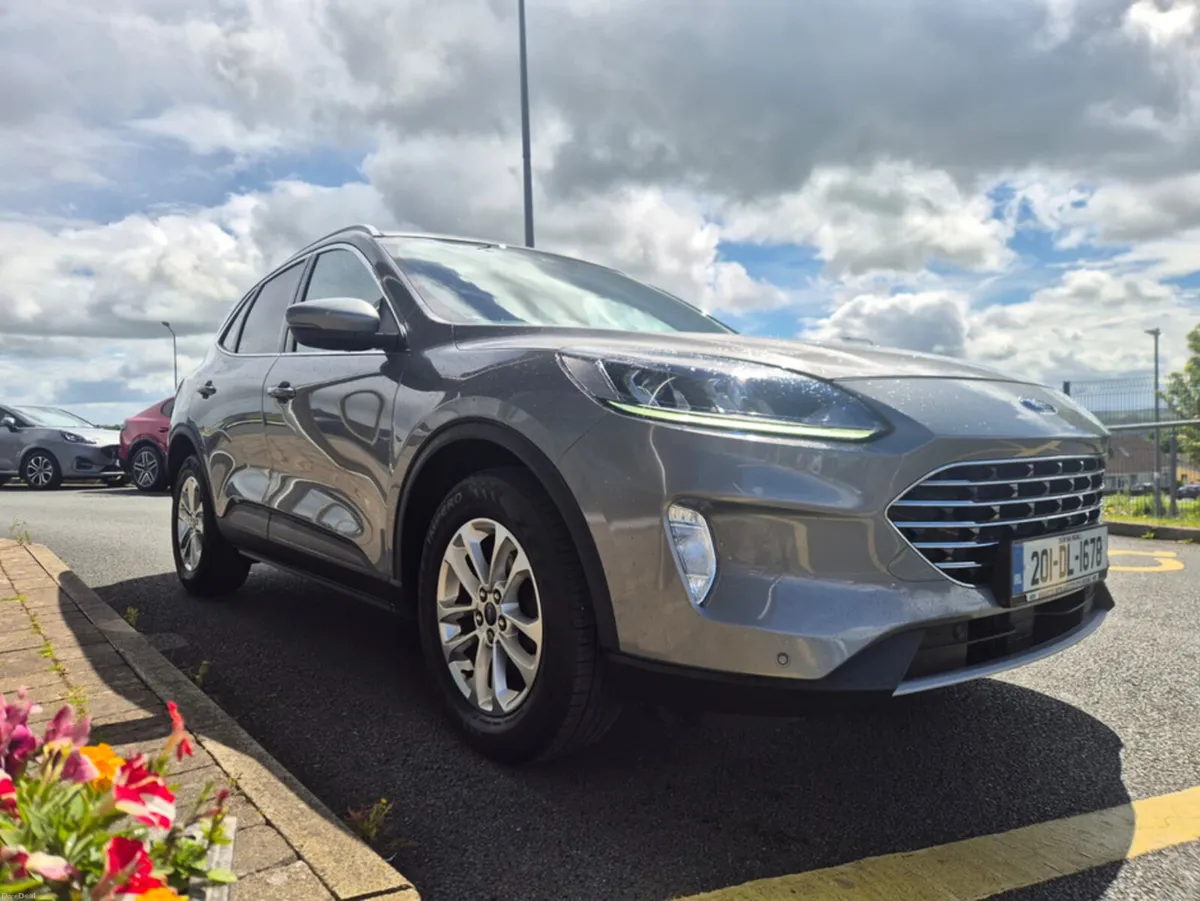 Ford Kuga TITANIUM 5DR 1.5TD 120PS - Image 6