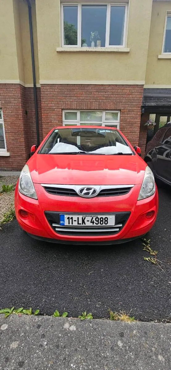 Car - Image 1