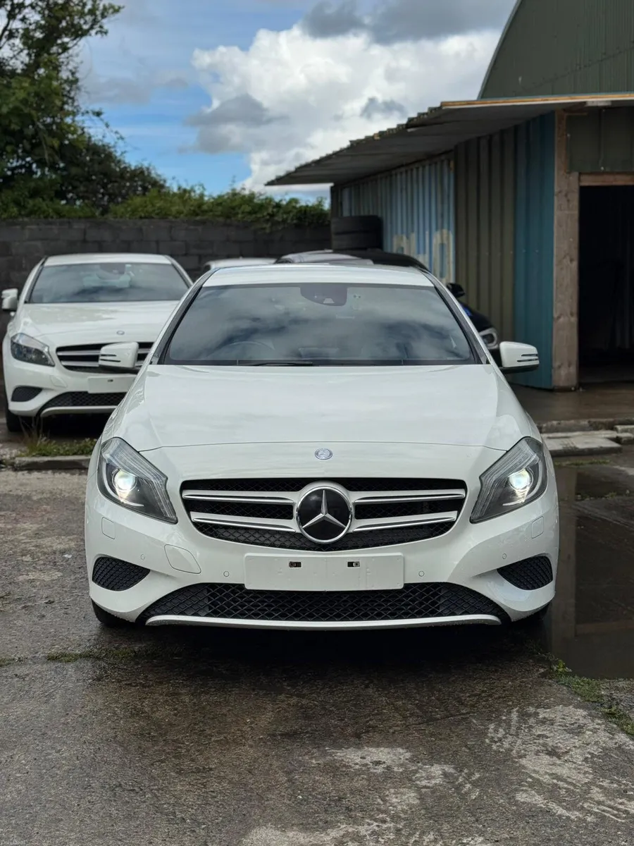 Merc A Class 1.6 Auto 56000kms Sports 2014 - Image 3