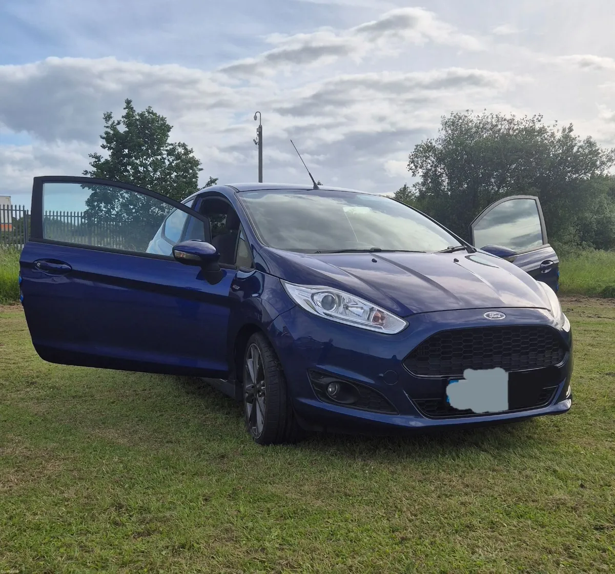 Ford Fiesta 2017 ST-LINE - Image 1