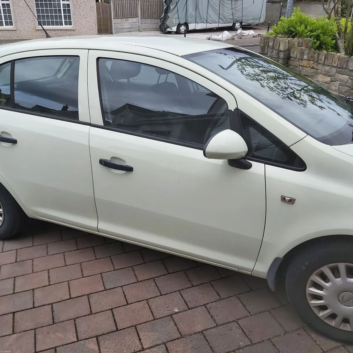 Opel Corsa 2011 - Image 1