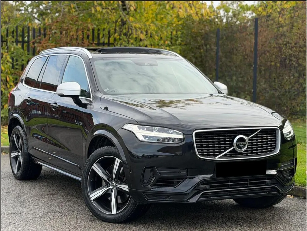 Volvo XC90 R-DESIGN T8 PHEV 299  // HIGH SPEC - Image 1
