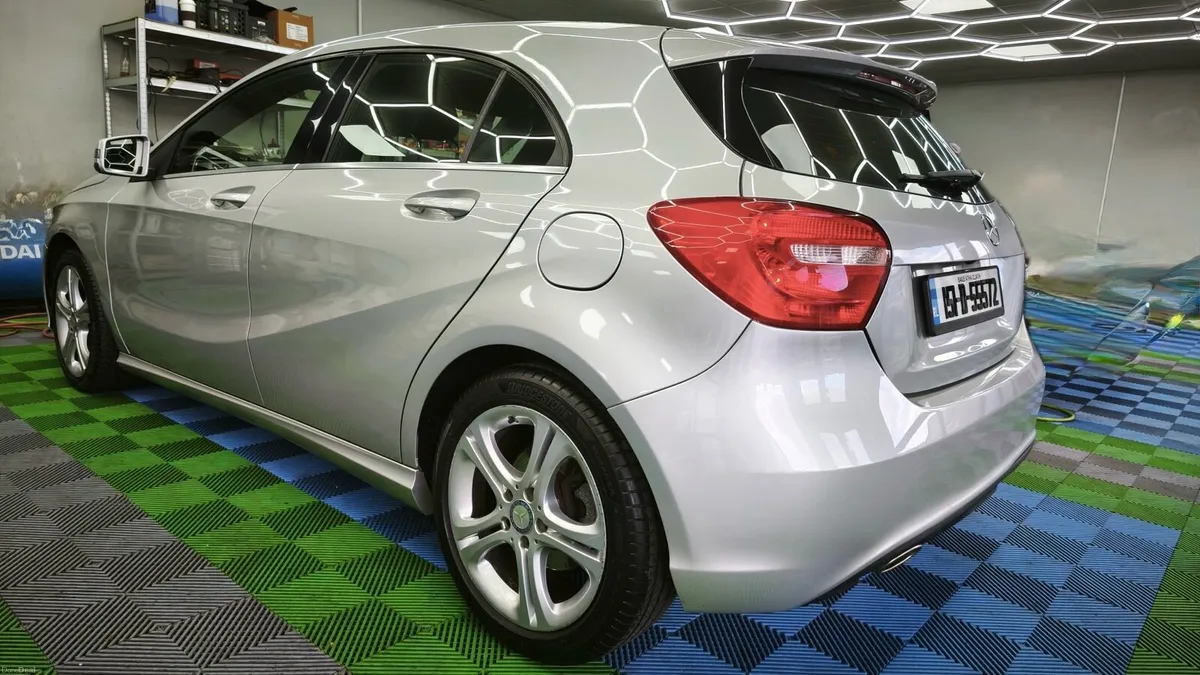 Mercedes A Classic 1.5 automatic 2015 - Image 2
