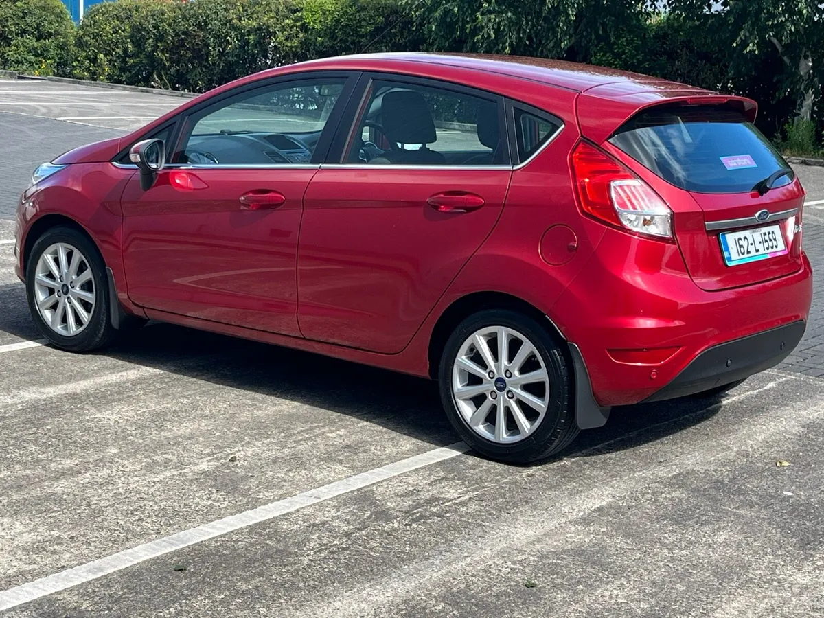 2016 Fiesta TITANIUM, 150km, New NCT - Image 4