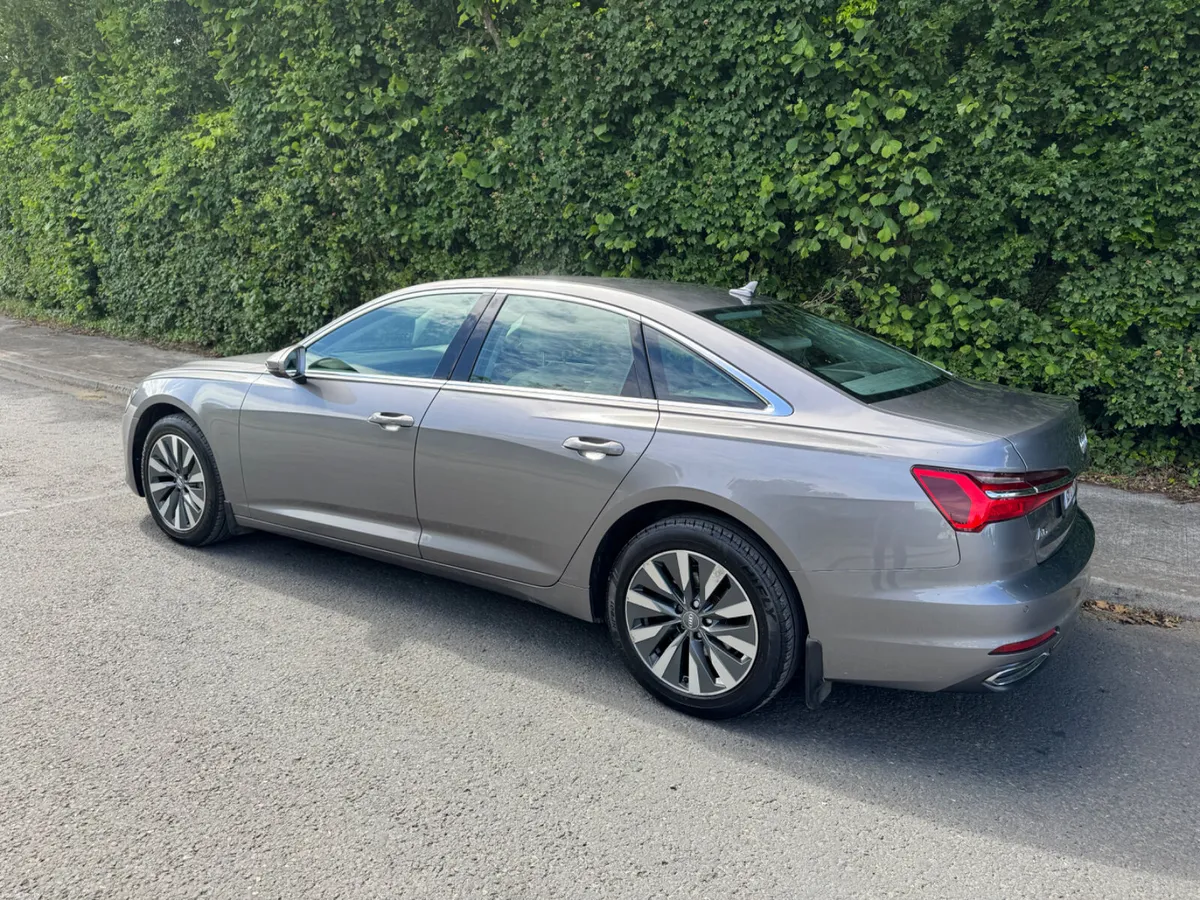 Audi A6 automatic SE high spec - Image 4