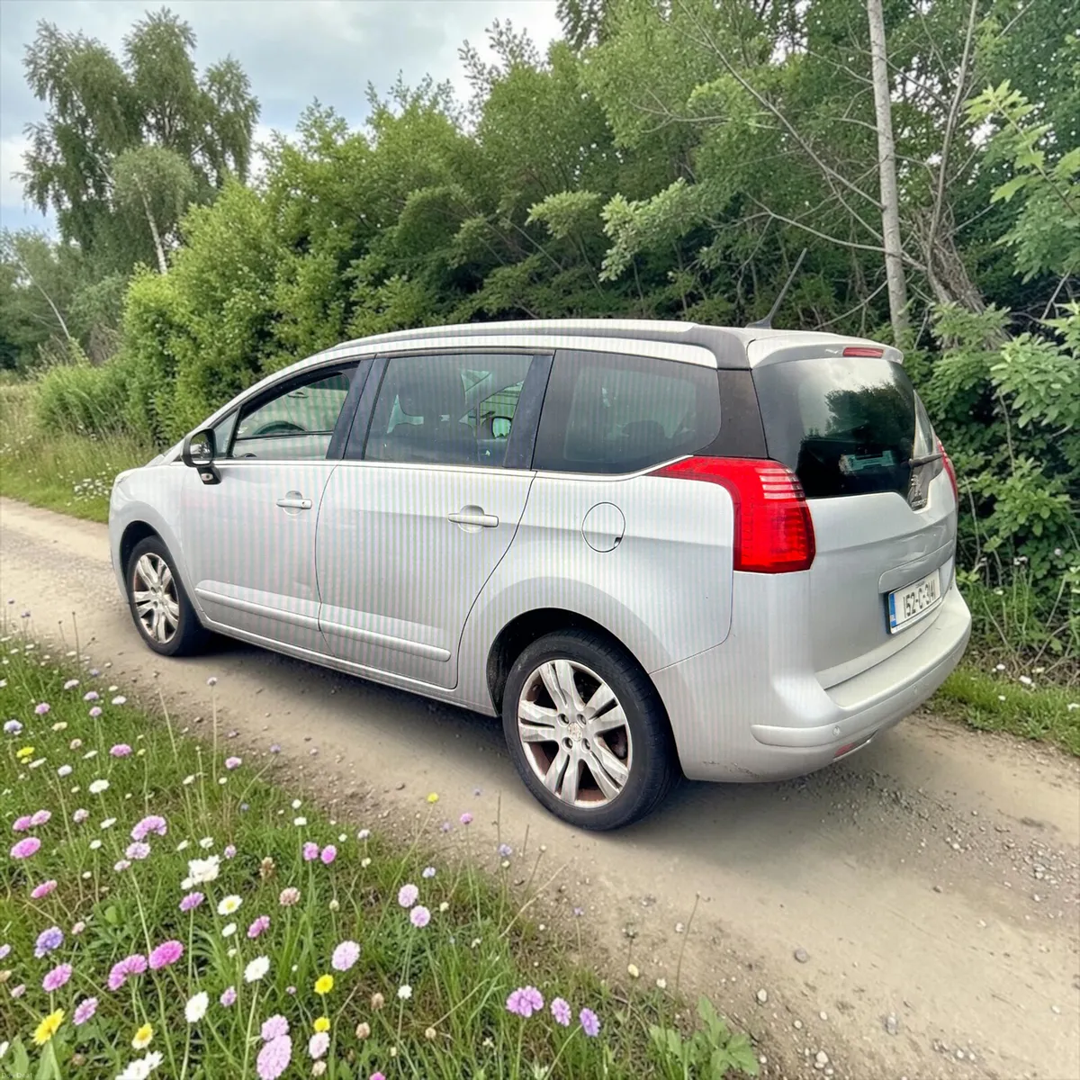 2015 Peugeot 5008 1.6 Blue Hdi 120 Family - Image 6