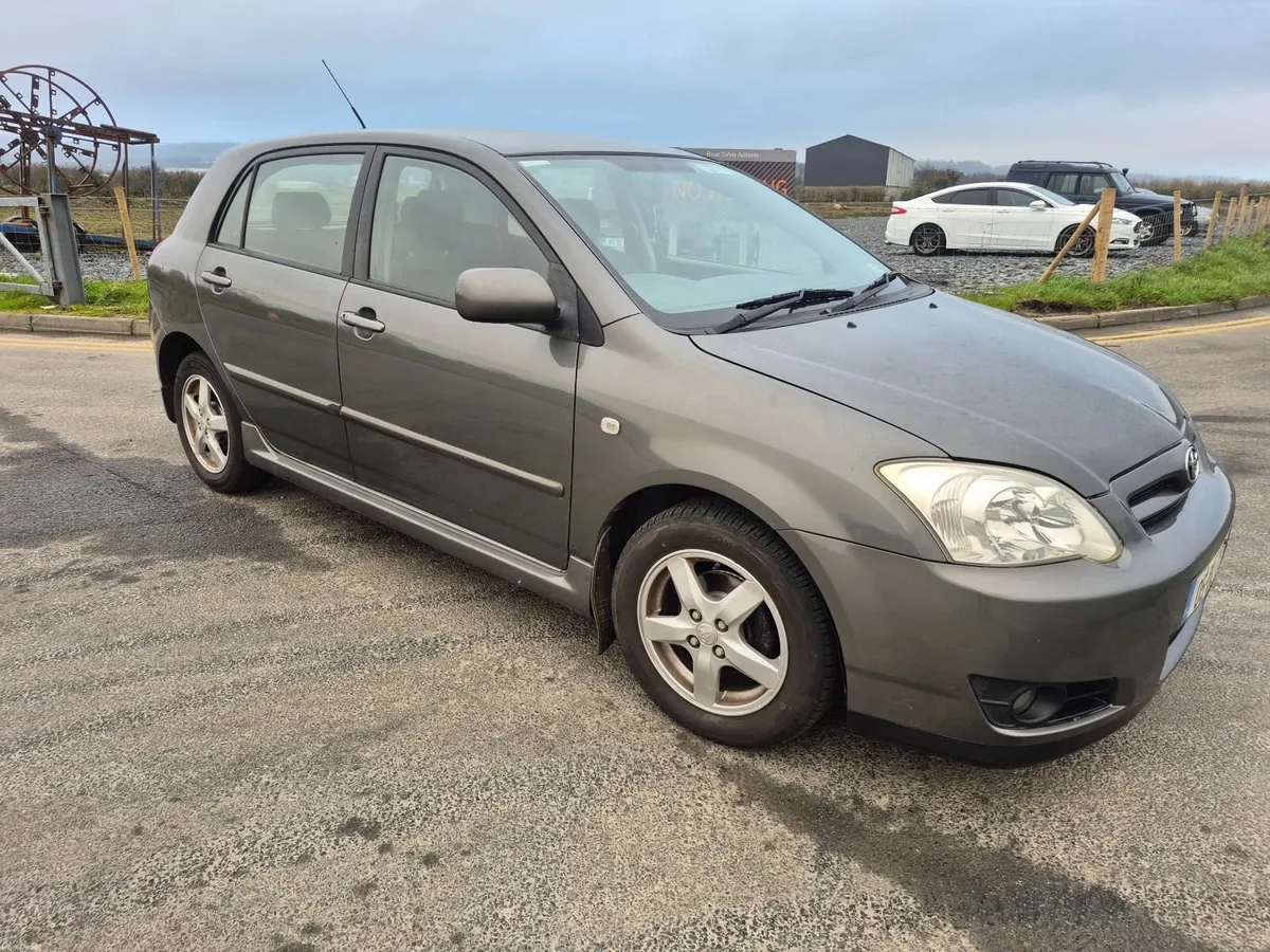 Toyota Corolla 2005 - Image 3