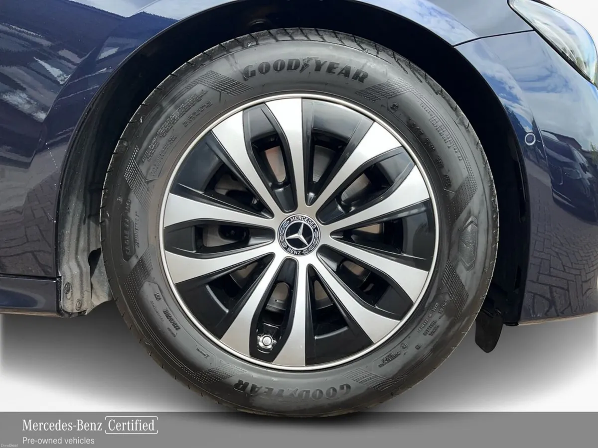 Mercedes-Benz E-Class E 220D Avantgarde Line **Adv - Image 5