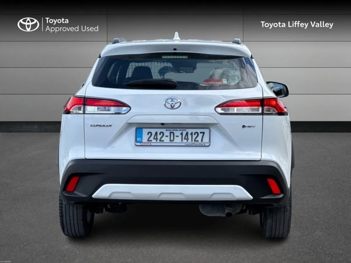 Toyota Corolla Cross COROLLA CROSS 1.8 LUNA - Image 4