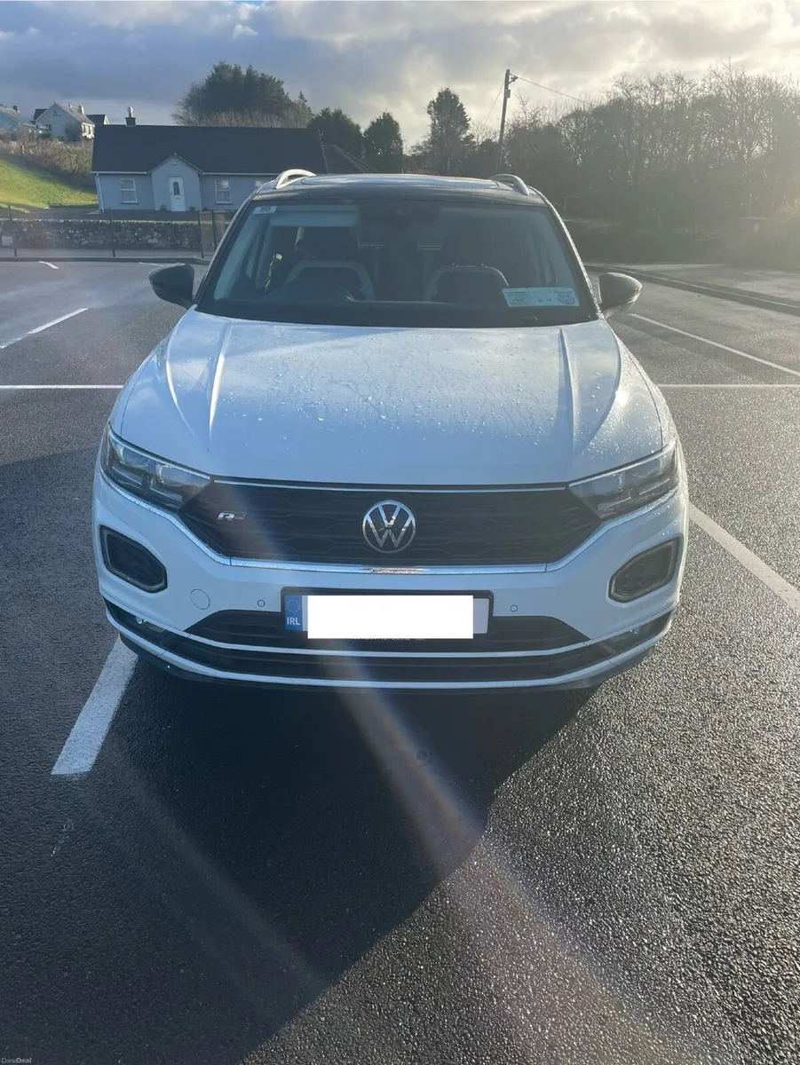 Volkswagen T-Roc ( R- Line) 2021 - Image 2
