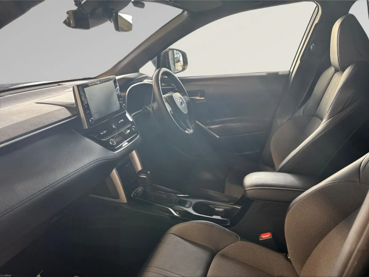 Toyota Corolla Cross HYBRID 1.8 - Image 4