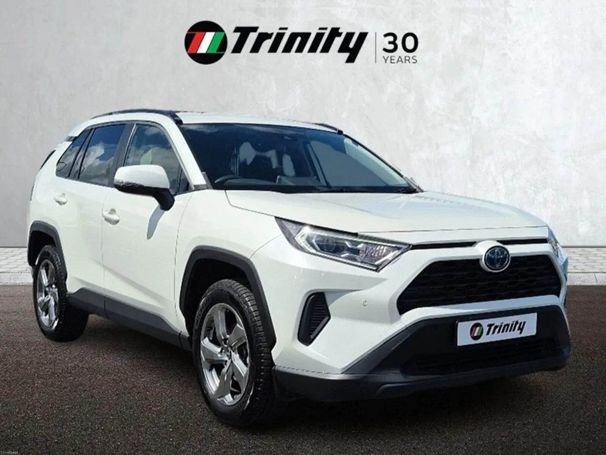 Toyota RAV4 ** 2WD ** HYBRID ** AUTO ** HUGE SPEC - Image 1