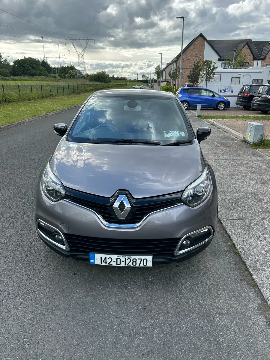 142 RENAULT CAPTUR INTENSE €4,950 - Image 2