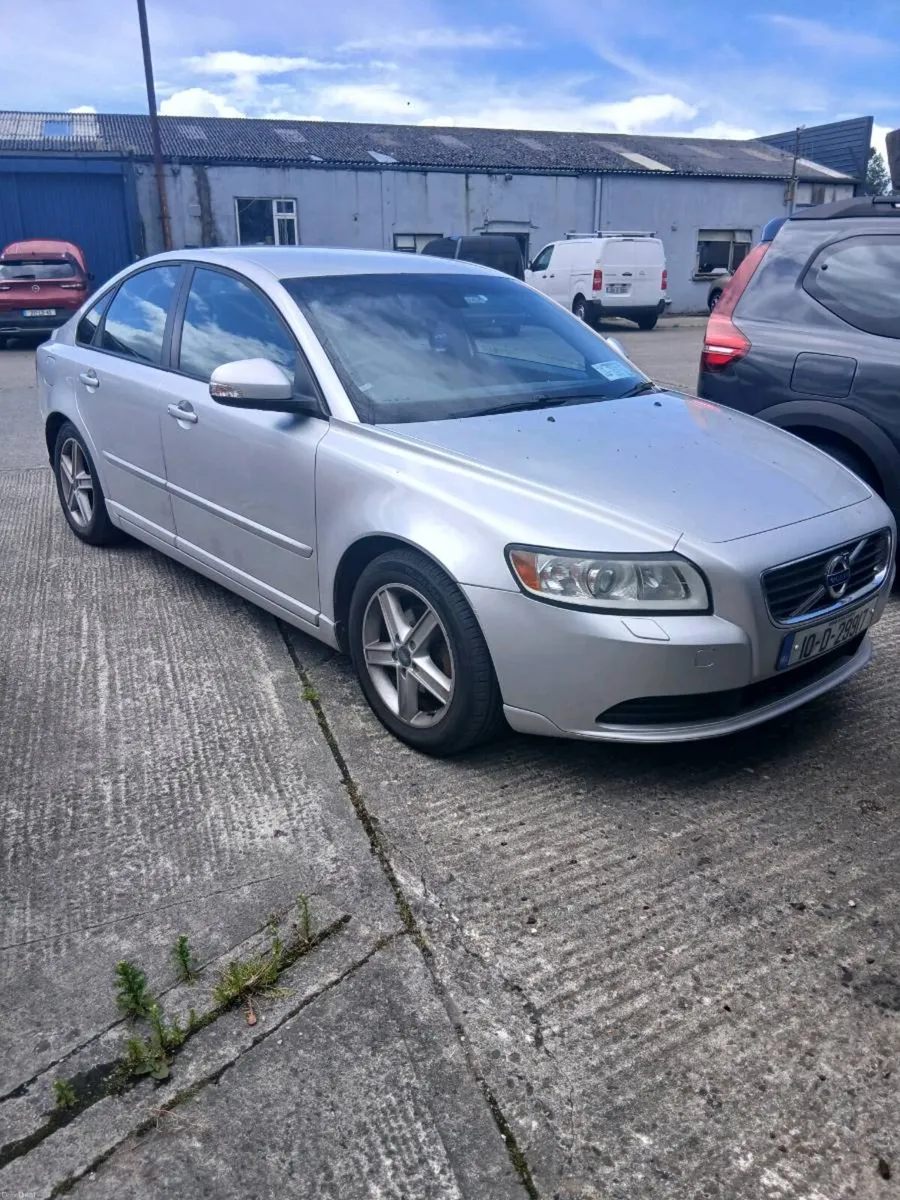 Volvo s40 1.6 diesel - Image 1
