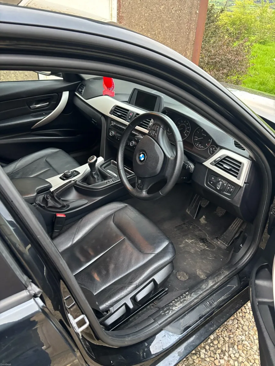BMW - Image 4