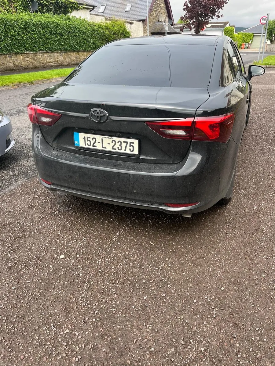 2015 Toyota Avensis 1.6 dsl- Top spec - Image 3
