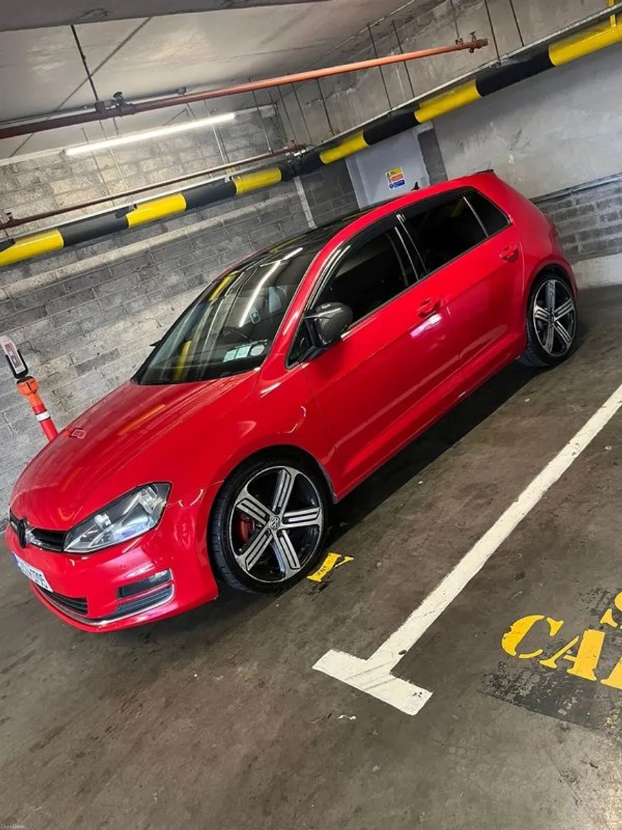 2016 Volkswagen Golf 2.0 tdi highline - Image 1