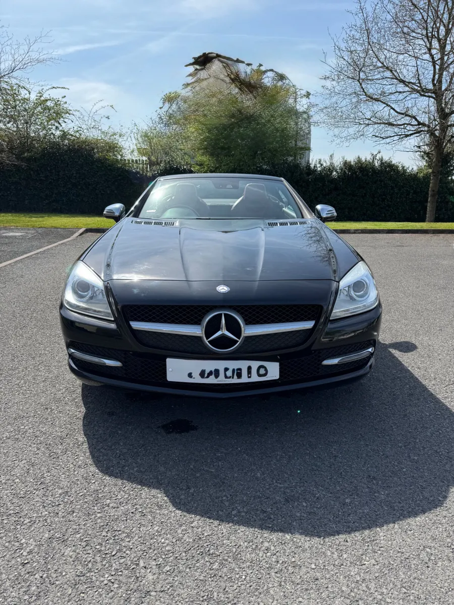 Mercedes-Benz SLK 2011 | Air scarf | Automatic - Image 3