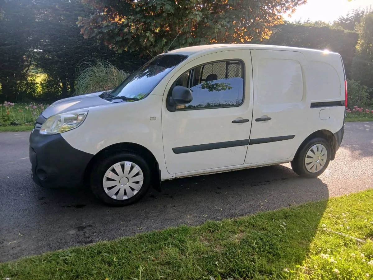 Incoming 142 Renault kango new doe 1.5 €2550 - Image 3
