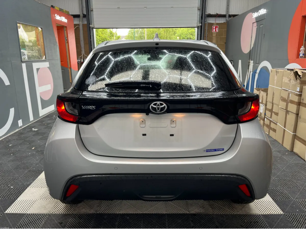 Toyota Yaris 2021 TOYOTA YARIS X 1.0 AUTOMATIC / R - Image 3