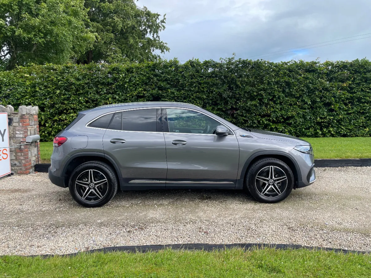 Mercedes-Benz EQA 250 AMG LINE 66.5Kwa - Image 4