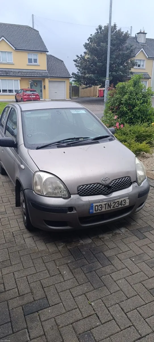 Toyota Yaris 2003 - Image 1