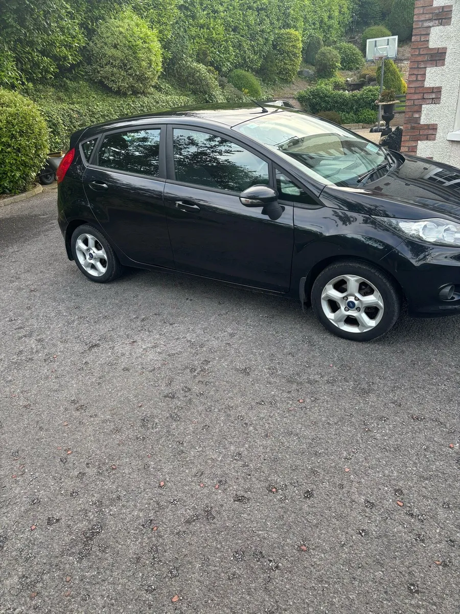 Ford Fiesta - Image 5