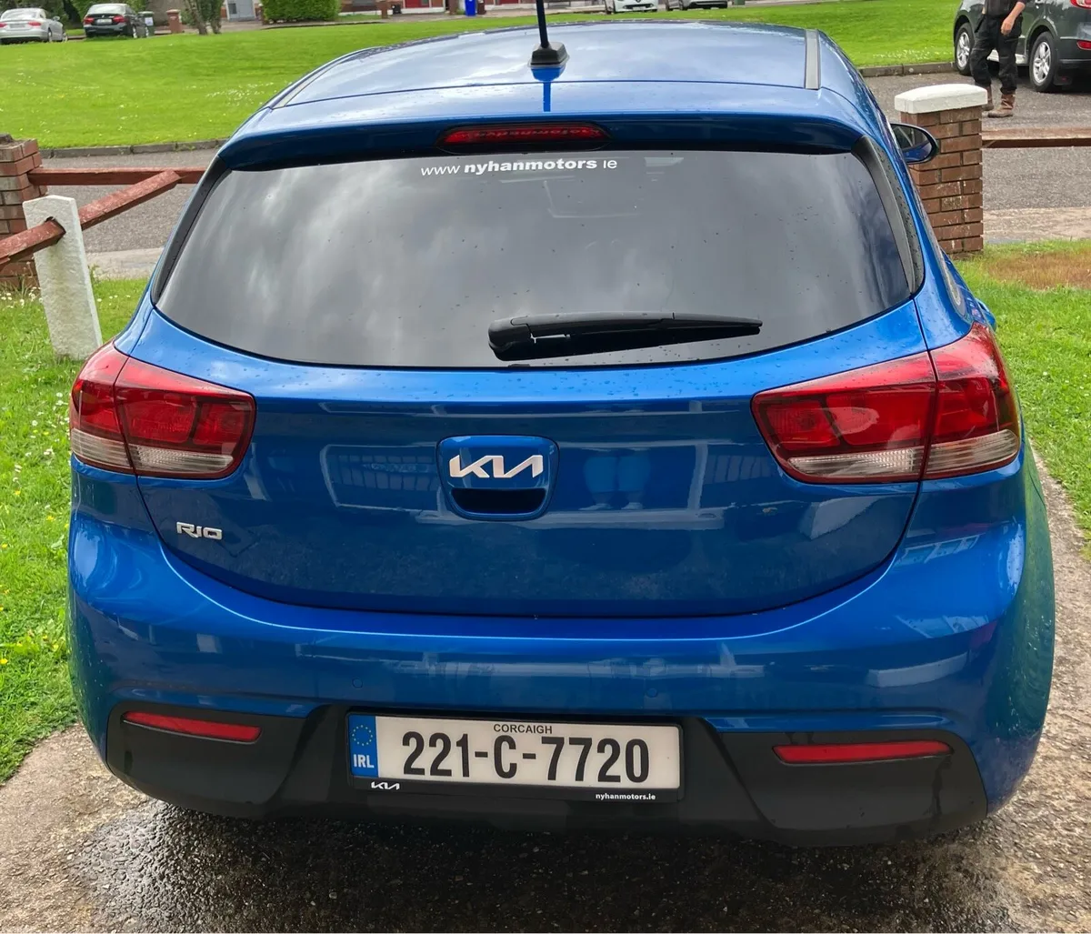 Kia Rio Hatchback Petrol Blue - Image 3