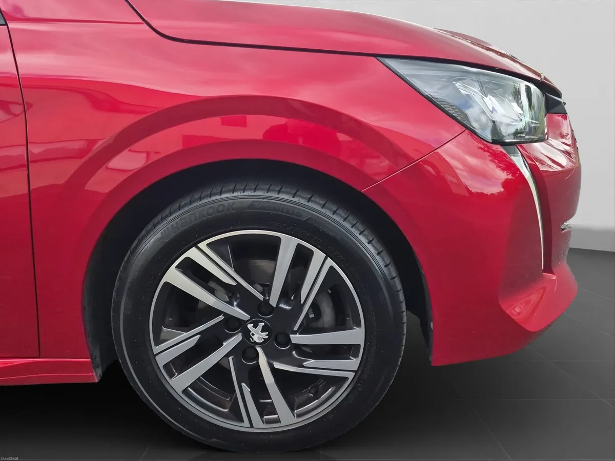 Peugeot 208 Allure 100bhp - Image 3