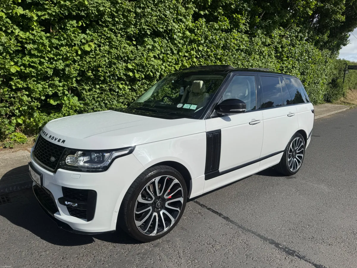 Range Rover Vogue low mileage - Image 1