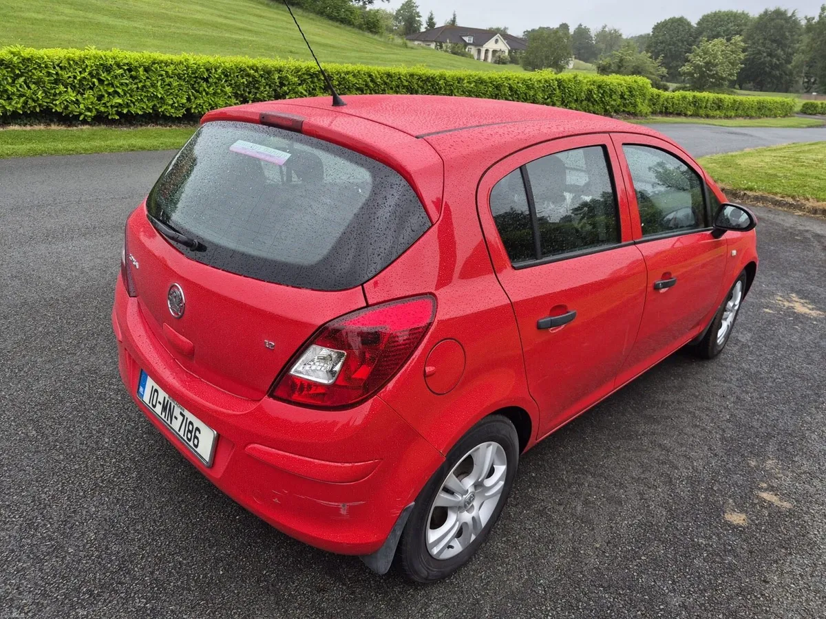 Car - Image 4
