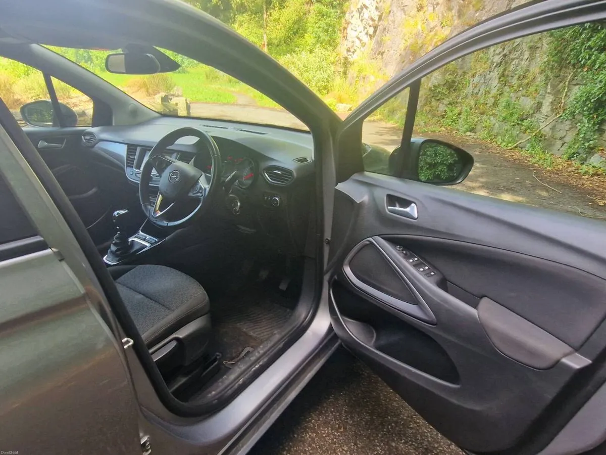 Opel Crossland 2022 - Image 3