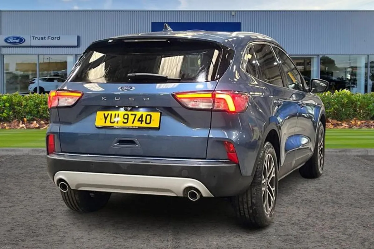 Ford Kuga Titanium Edition - Image 4