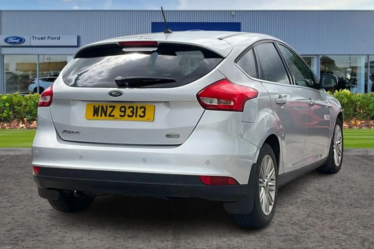 Ford Focus Zetec Edition - Image 4