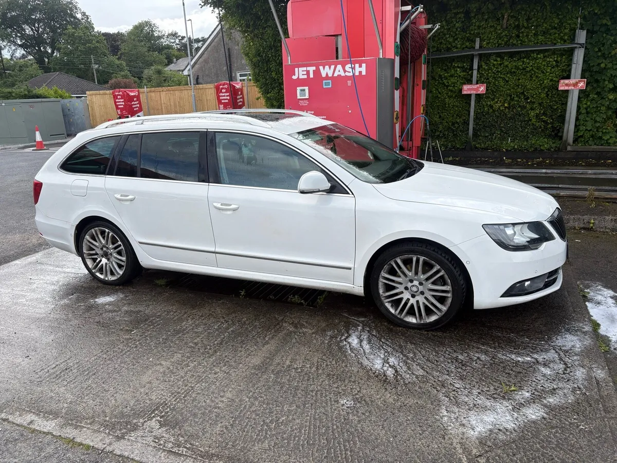 Skoda superb - Image 3