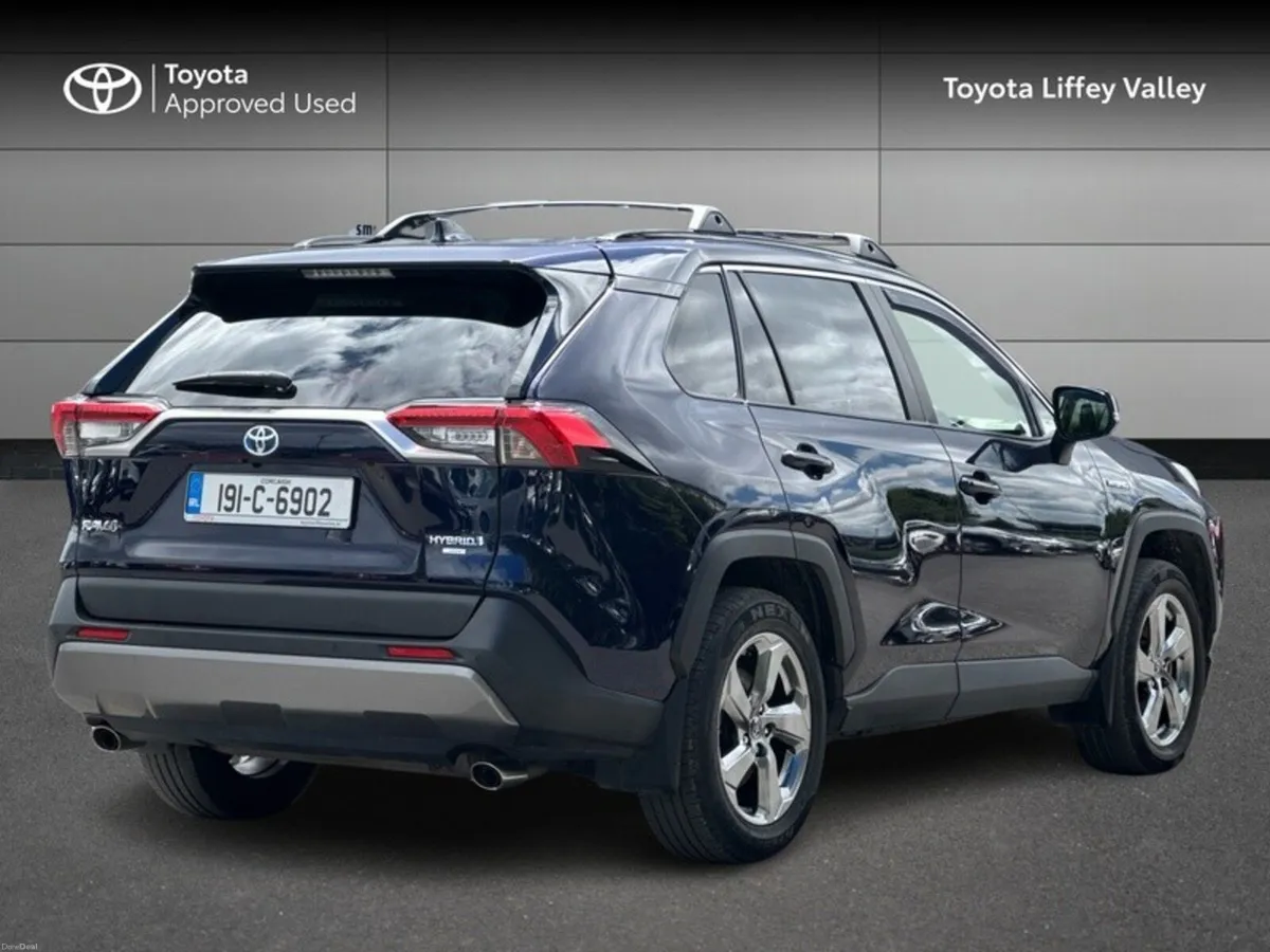Toyota RAV4 RAV4 HYBRID SOL 2WD - Image 2