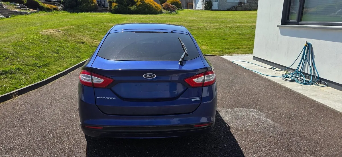 Ford Mondeo 2016 - Image 2