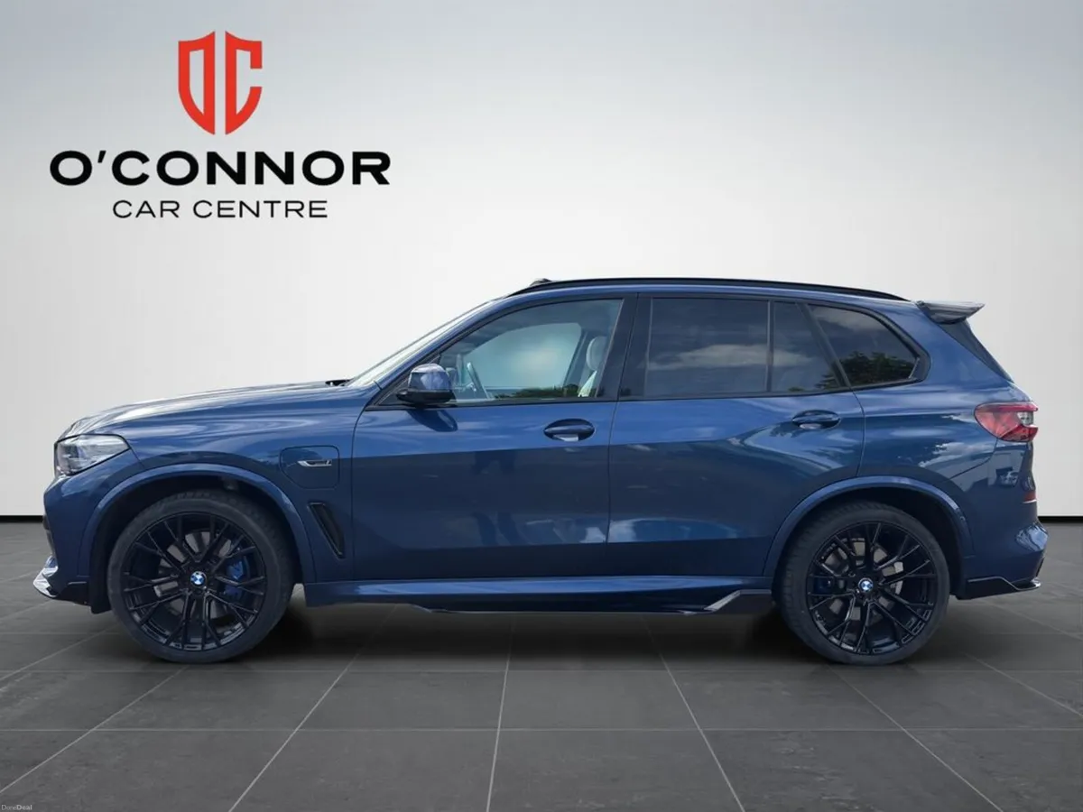 BMW X5 “Family car with the attitude of a nightclu - Image 3