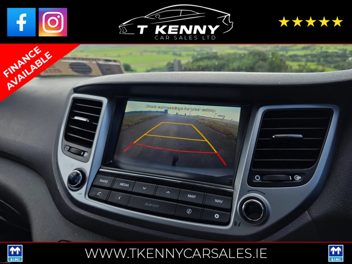 Hyundai Tucson 1.7 SE NAV BLD 116PS 5DR - Image 3