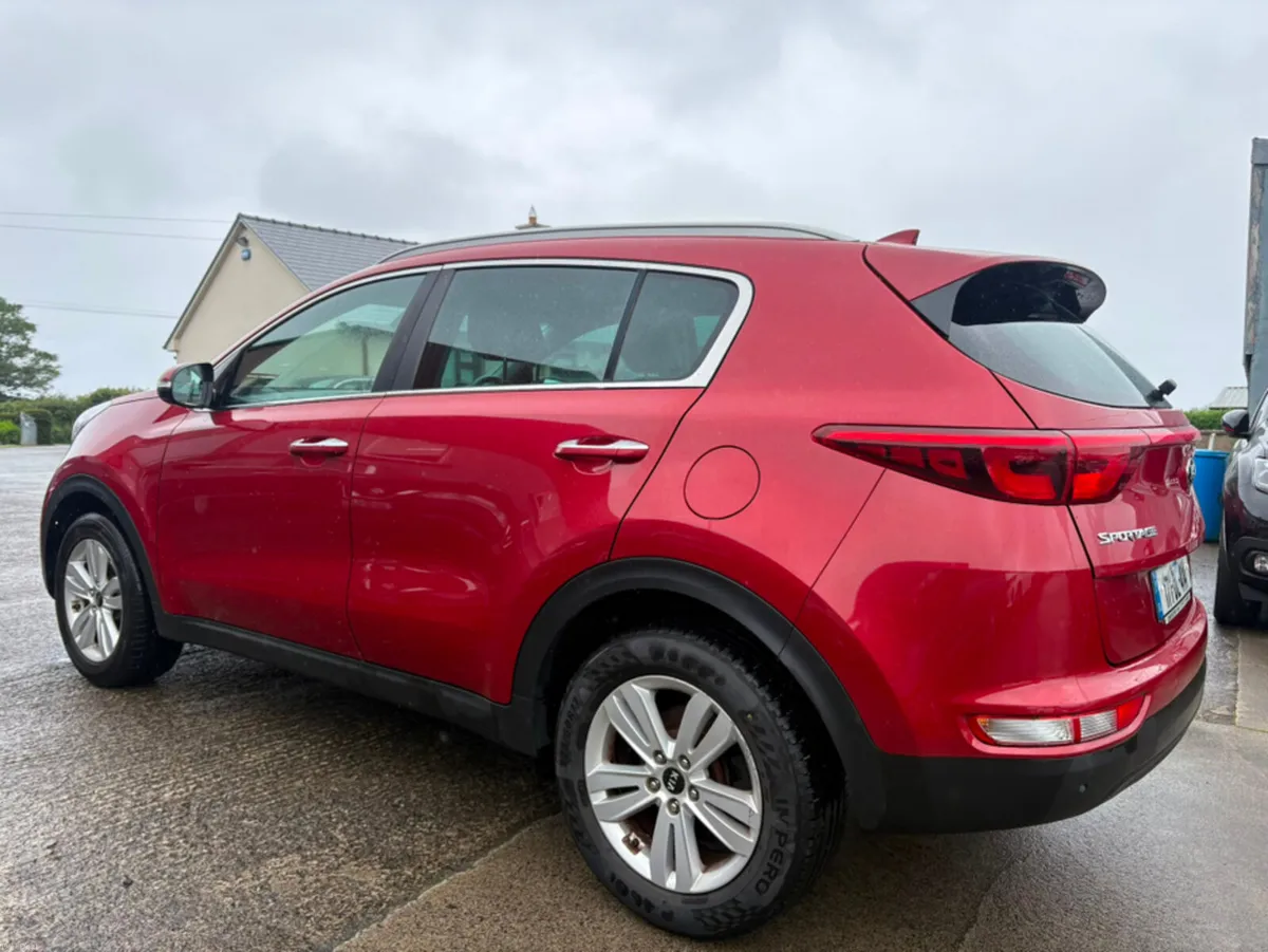 Kia Sportage EXL 5DR - Image 4
