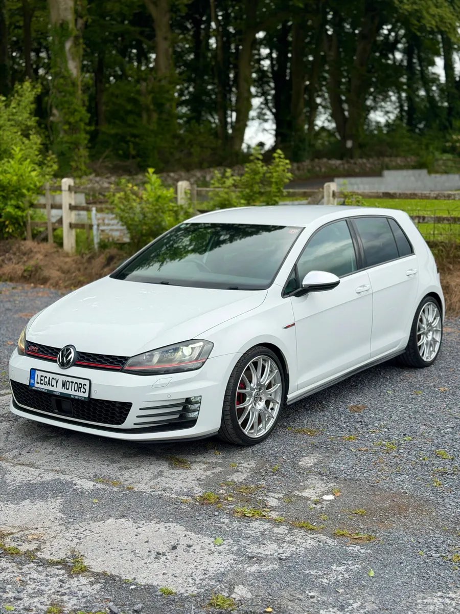 Volkswagen Golf GTI | 2014 | 59,357 KM | DSG Auto - Image 3